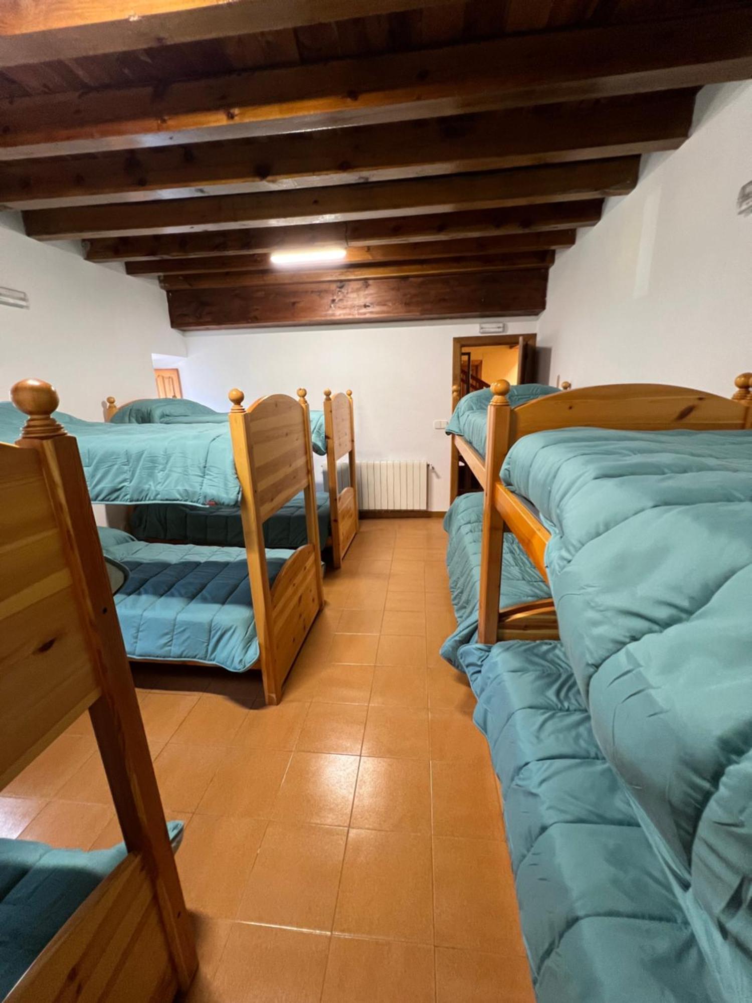 Albergue Pinares - La Casona De Revenga Regumiel de la Sierra Exterior foto
